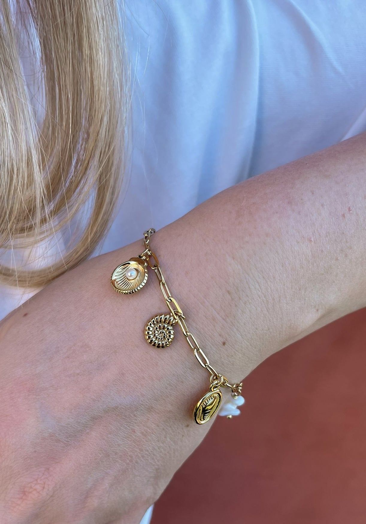 Bracelet seashells