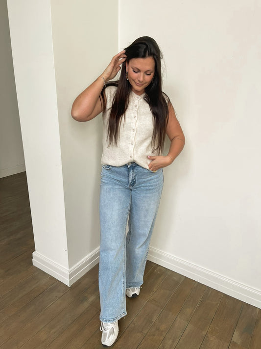 Wide leg jeans