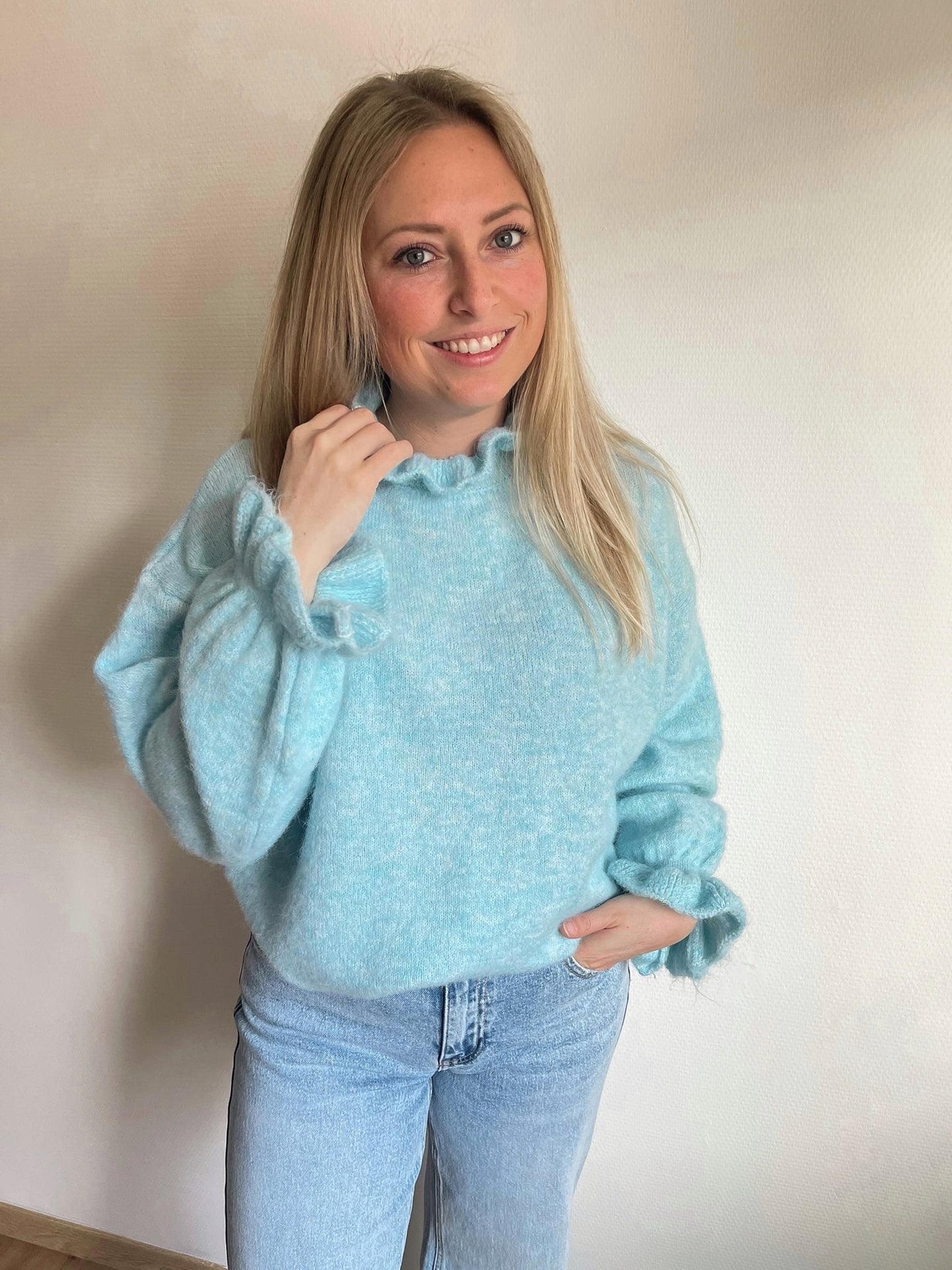 Katie pull blauw