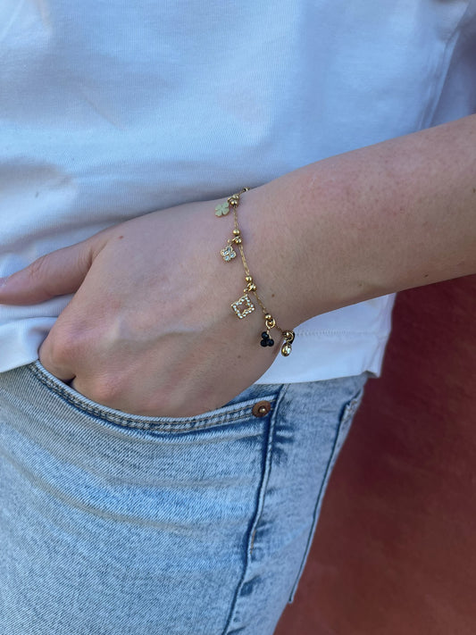 Bracelet clover
