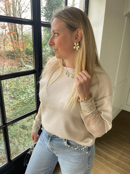 Soft lace top