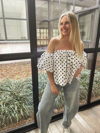 Celeste top dots