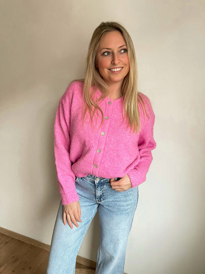Esmee pull