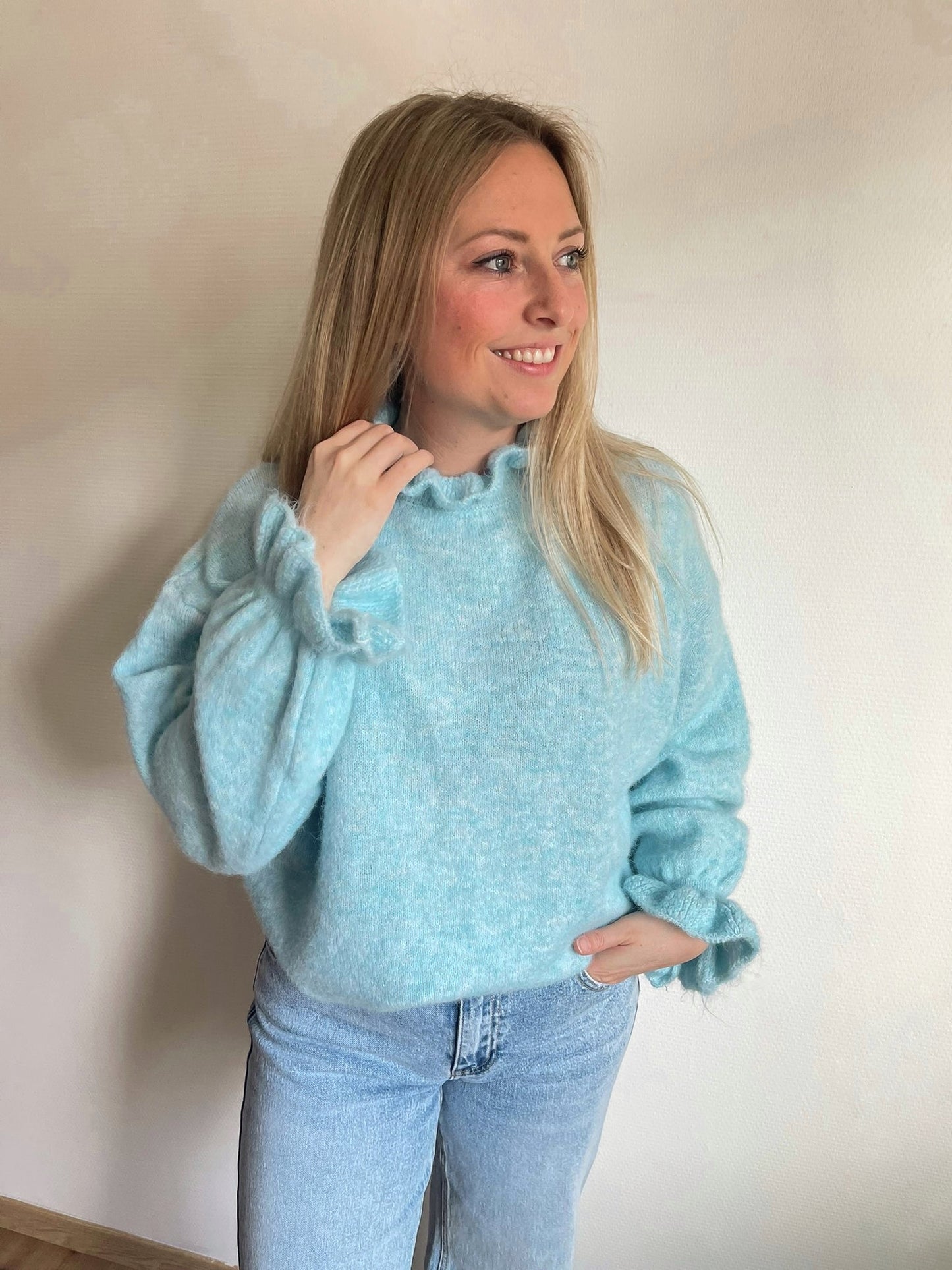 Katie pull blauw