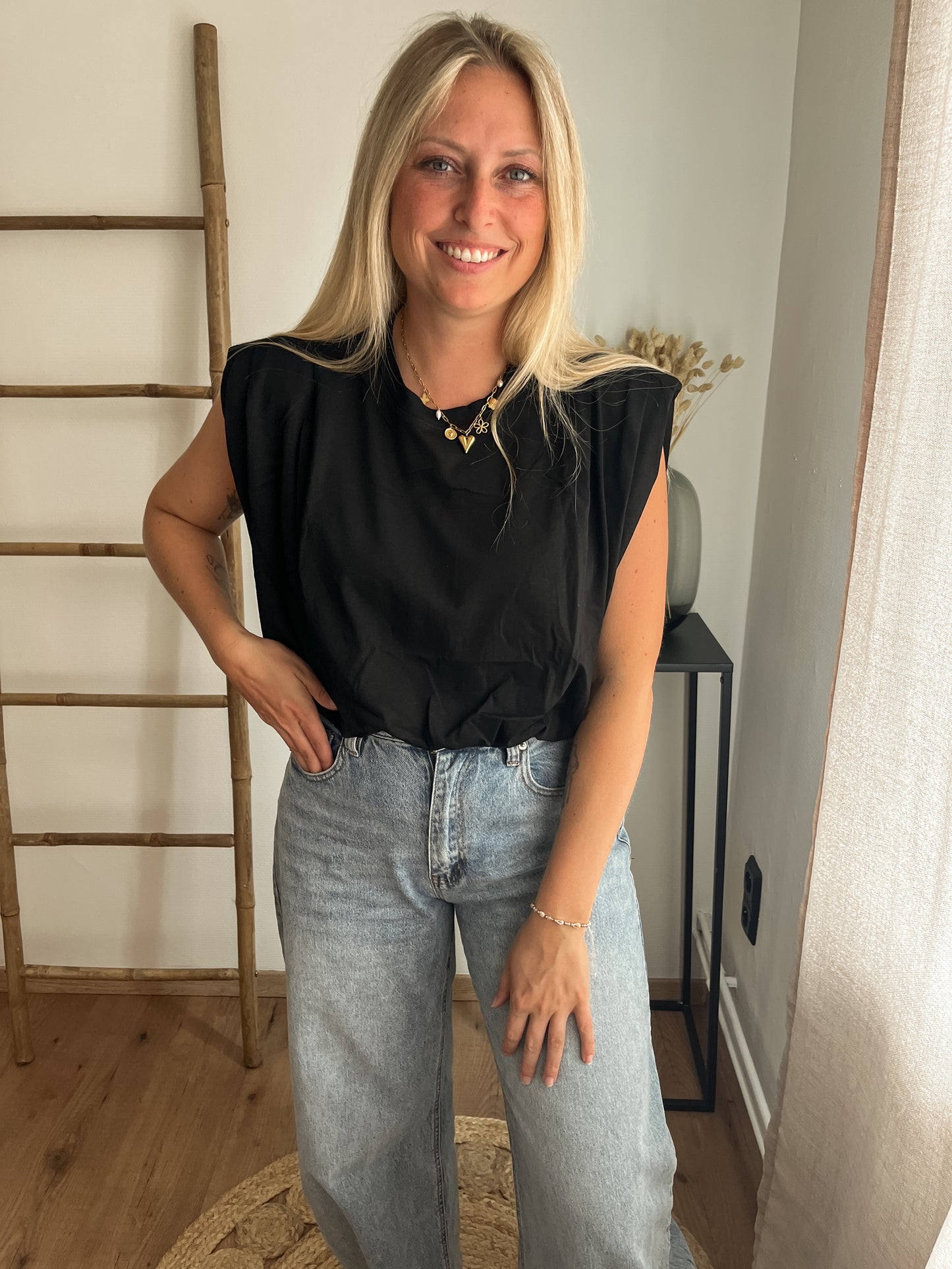 Romée top black